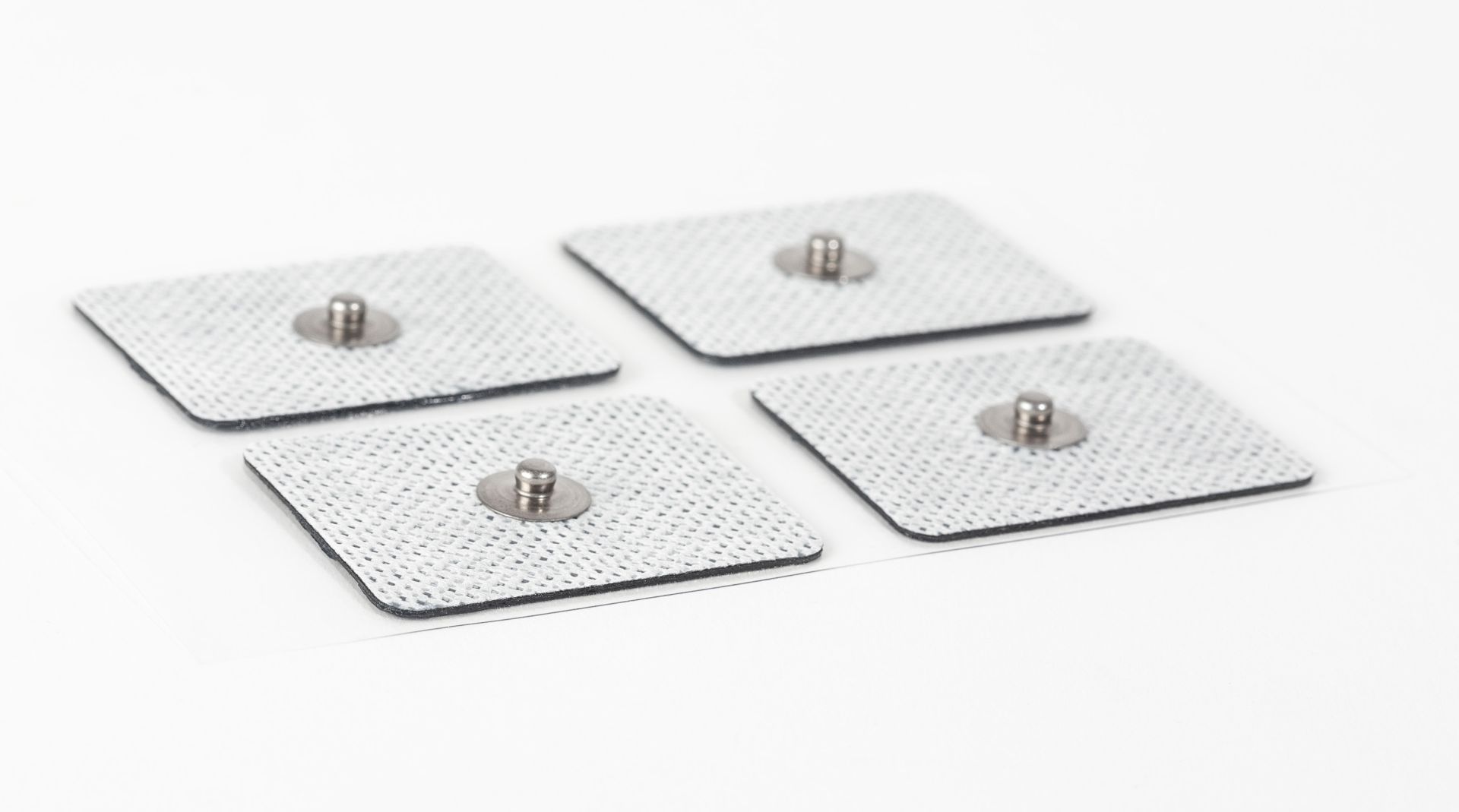 DEEP OSCILLATION® Reusable sticky electrodes (4 pieces) (spare part) DEEP OSCILLATION® Reusable sticky electrodes (4 pieces) (spare part)