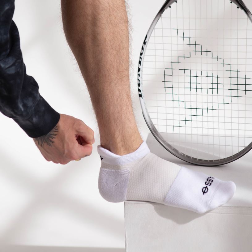 K-Active_58528_Lasso_Sneakersocke_weiss_Anwendung3