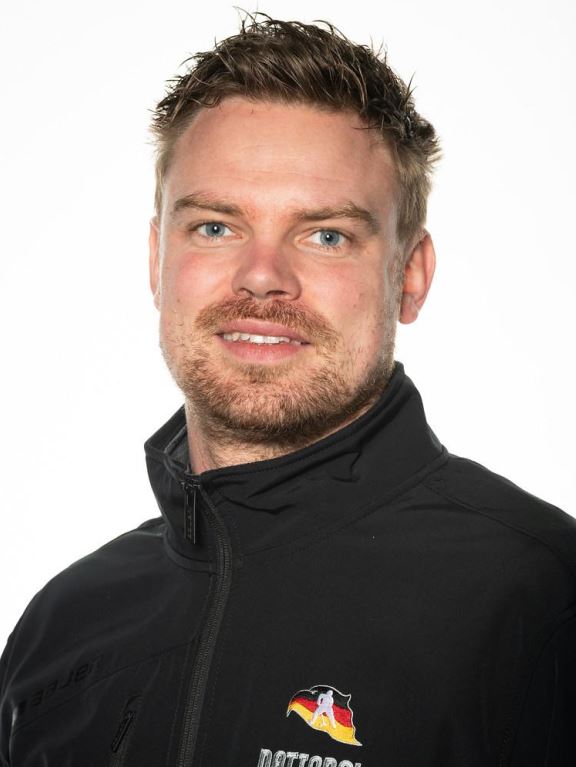 Thomas Stubner, Physiotherapist of the National Ice Hockey Team, HSG Wetzlar, Kickers Offenbach