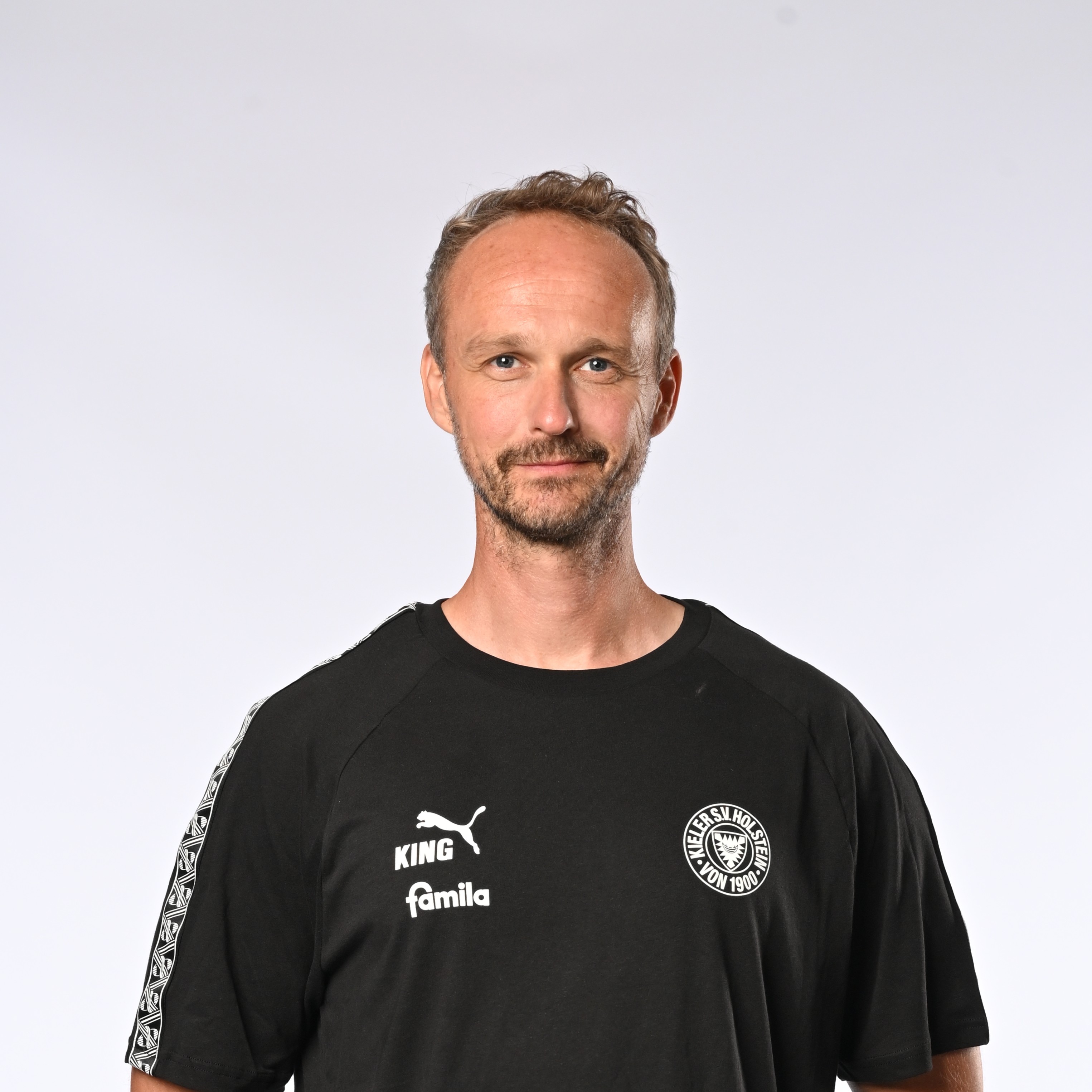 Timm Pflügler, Physiotherapeut bei Holstein Kiel