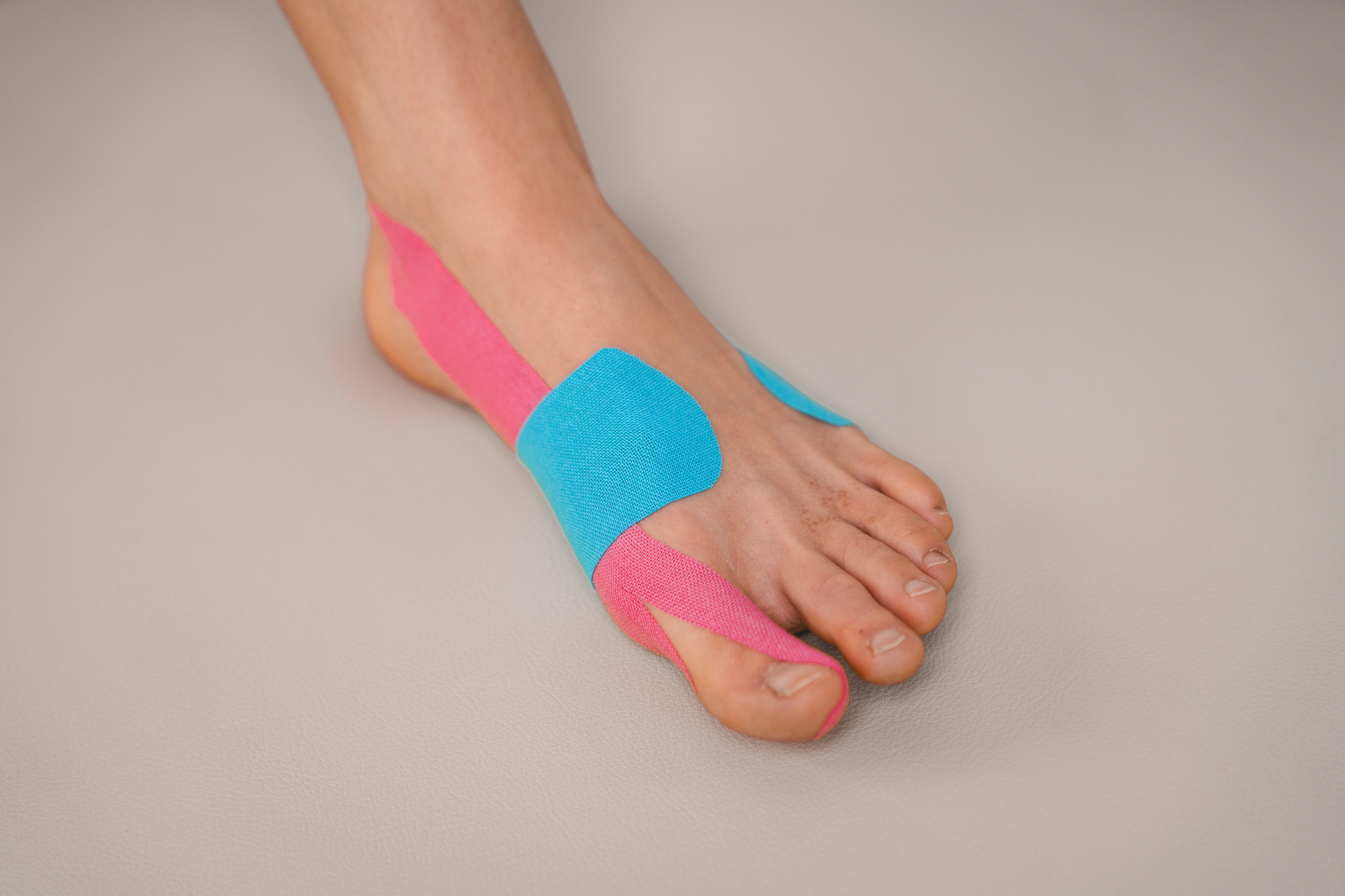 Hallux Valgus tapen Bild 10