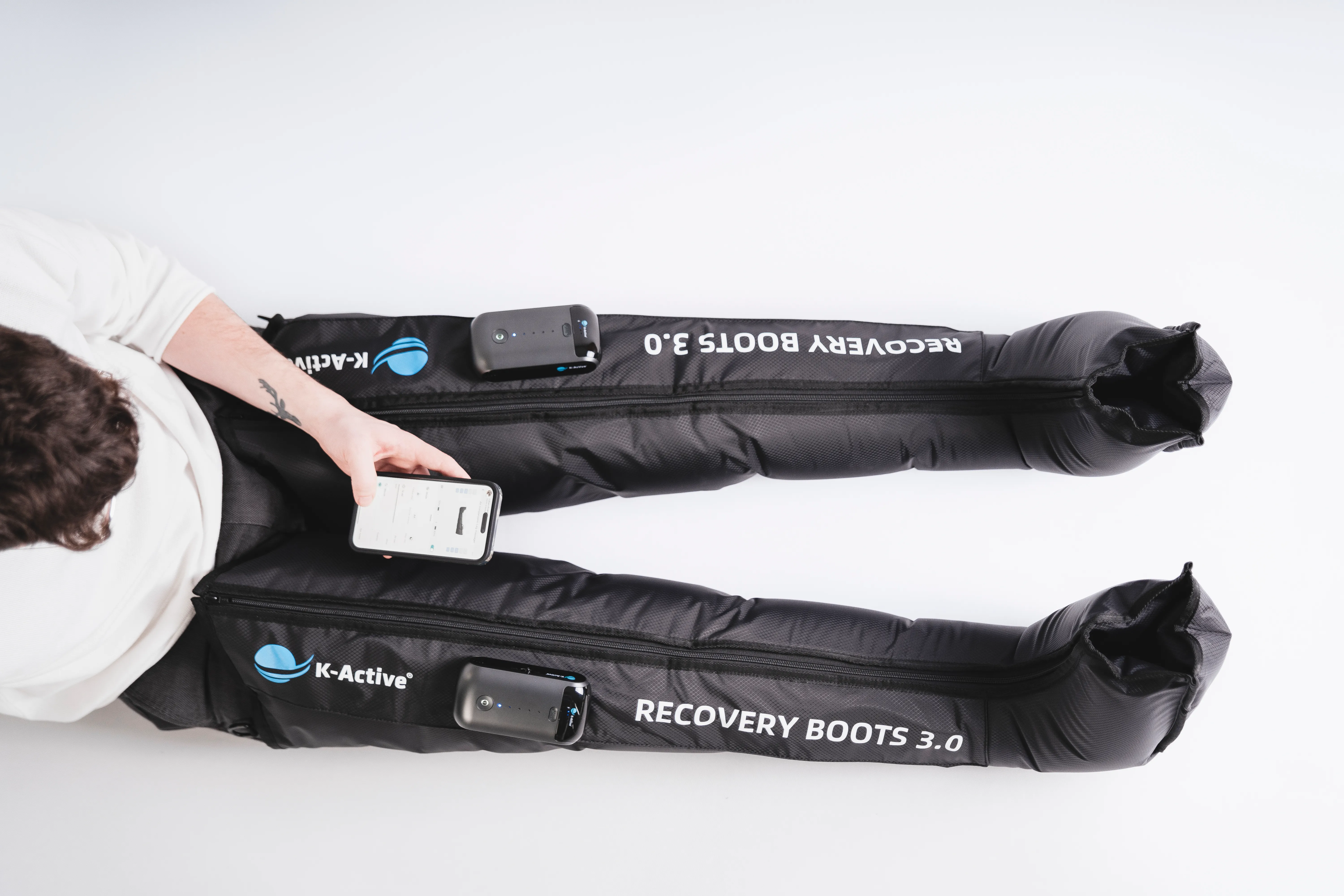 Recovery Boots von oben mit Handy